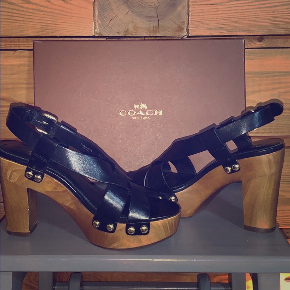 NWT Coach New York Adessa Heels 6M